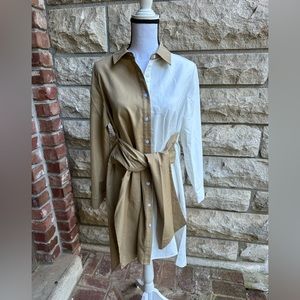 NWT Gracia Dress | Two Toned Button Down